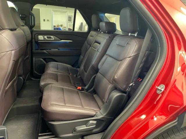 new 2025 Ford Explorer car, priced at $55,945