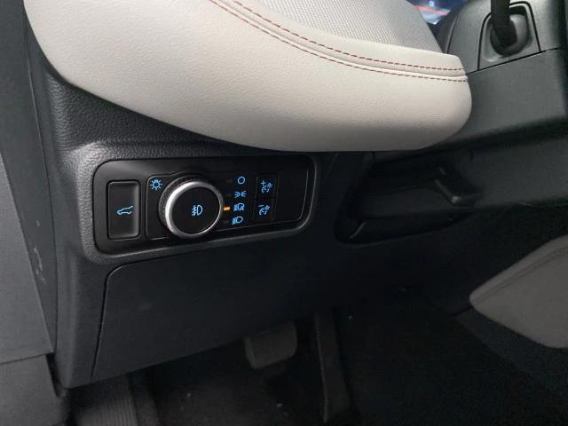 new 2025 Ford Explorer car, priced at $48,660