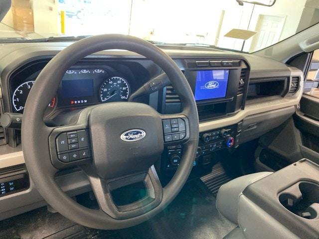 new 2024 Ford F-250 car, priced at $52,475