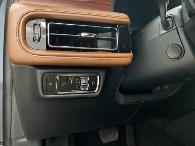 new 2024 Lincoln Aviator car, priced at $63,680