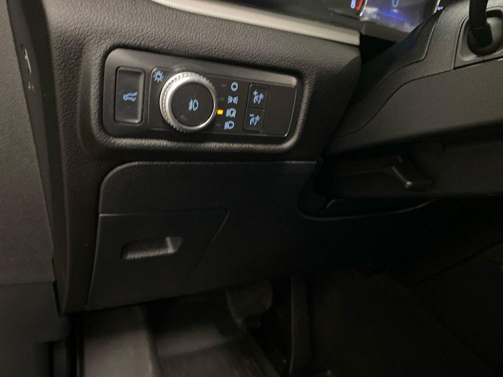 used 2022 Ford Explorer car, priced at $29,685