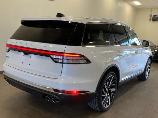 new 2025 Lincoln Aviator car, priced at $81,210