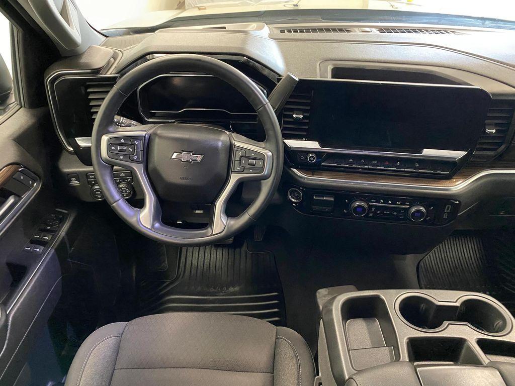 used 2024 Chevrolet Silverado 1500 car, priced at $48,990