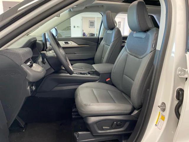 new 2025 Ford Explorer car, priced at $52,165