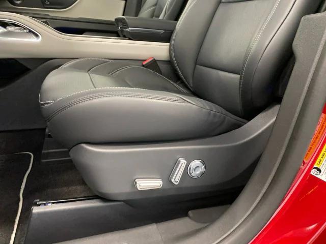 new 2025 Lincoln Nautilus car