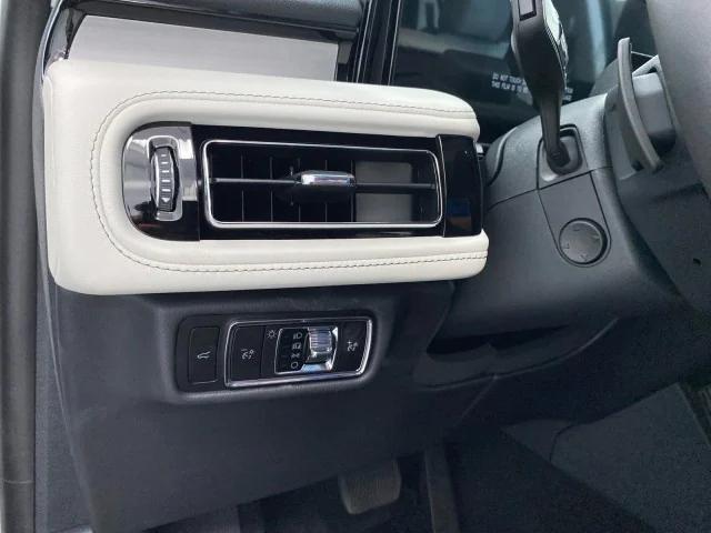 new 2025 Lincoln Aviator car, priced at $74,965