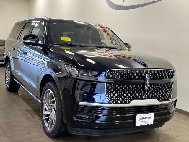 new 2025 Lincoln Navigator car, priced at $105,580
