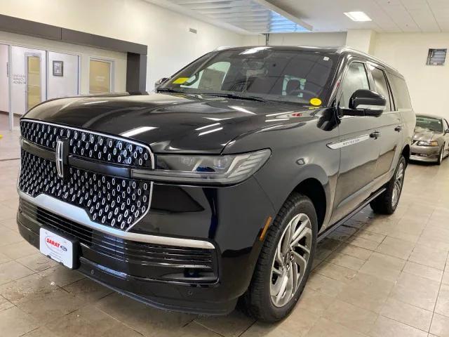 new 2025 Lincoln Navigator car, priced at $105,580