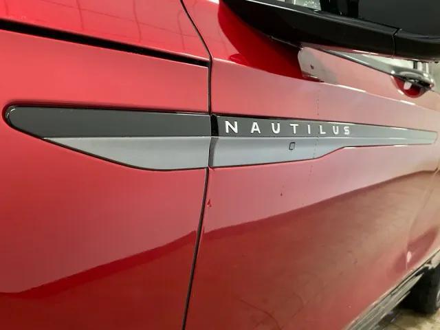 new 2025 Lincoln Nautilus car, priced at $73,305