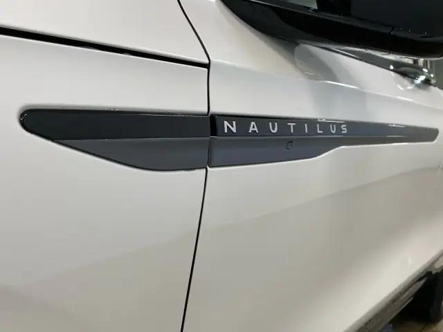 new 2025 Lincoln Nautilus car, priced at $72,810