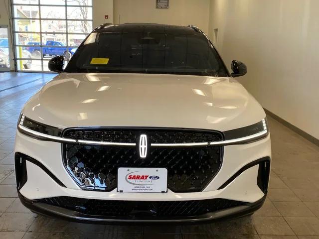 new 2025 Lincoln Nautilus car, priced at $72,810