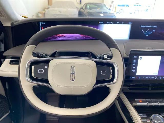 new 2024 Lincoln Nautilus car