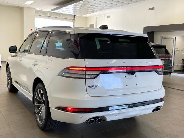 new 2025 Lincoln Aviator car, priced at $71,440