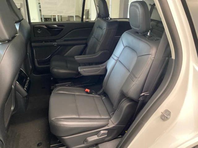 new 2025 Lincoln Aviator car, priced at $71,440