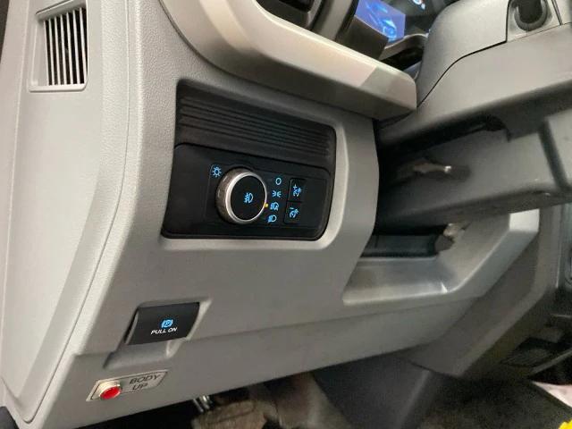 new 2024 Ford F-350 car, priced at $56,615