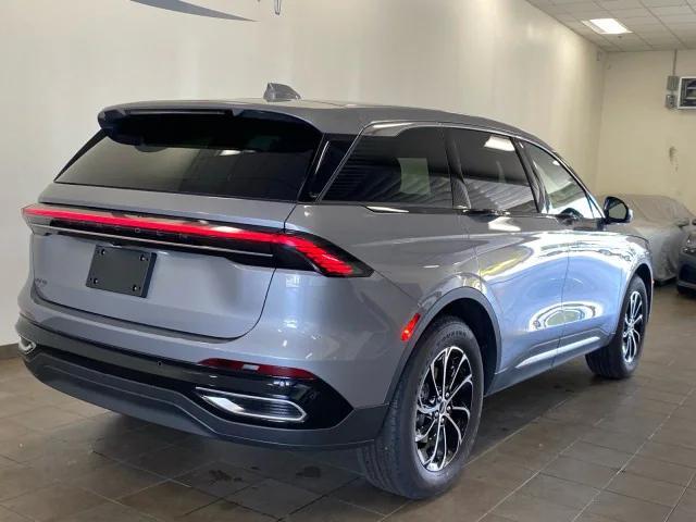 new 2025 Lincoln Nautilus car, priced at $61,070