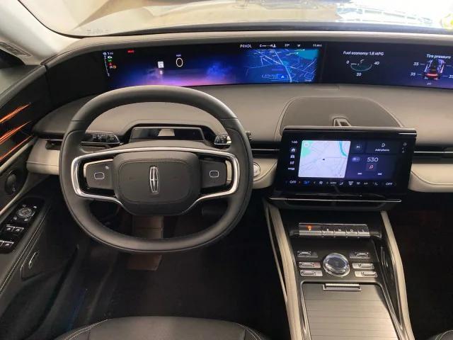 new 2025 Lincoln Nautilus car, priced at $61,070