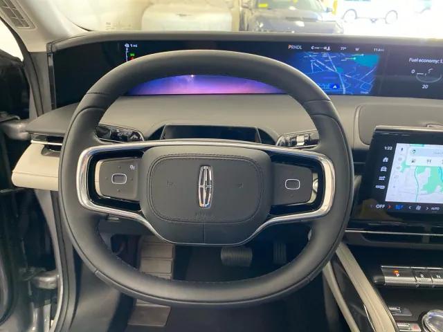 new 2025 Lincoln Nautilus car, priced at $61,070