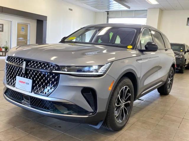 new 2025 Lincoln Nautilus car, priced at $61,070