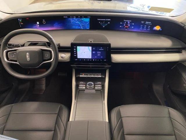 new 2025 Lincoln Nautilus car, priced at $61,070