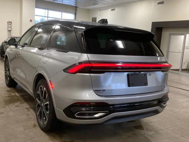 new 2025 Lincoln Nautilus car, priced at $65,850