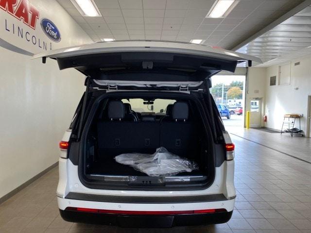 new 2024 Lincoln Navigator car, priced at $106,435