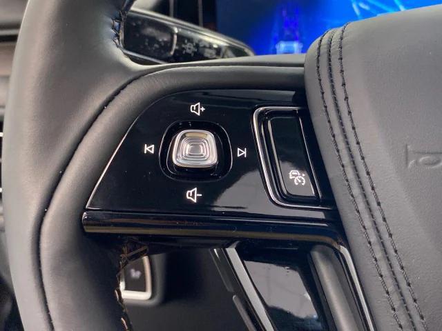 new 2025 Lincoln Aviator car, priced at $83,125