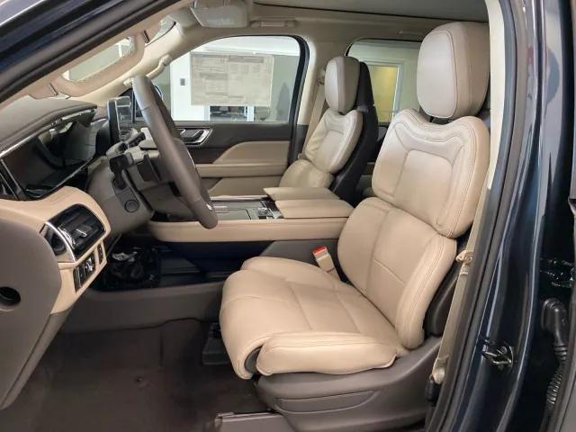 new 2024 Lincoln Navigator car, priced at $104,950