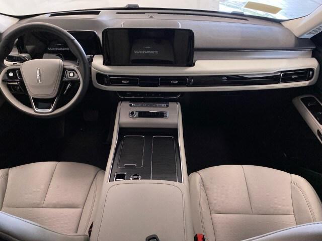 new 2025 Lincoln Aviator car