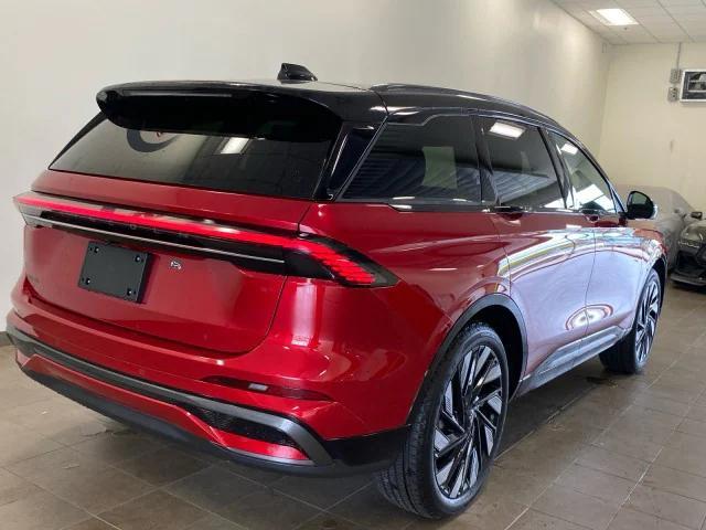 new 2025 Lincoln Nautilus car