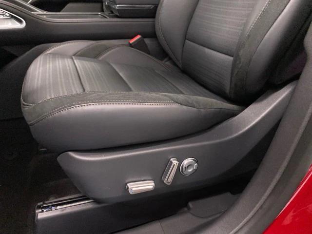 new 2025 Lincoln Nautilus car