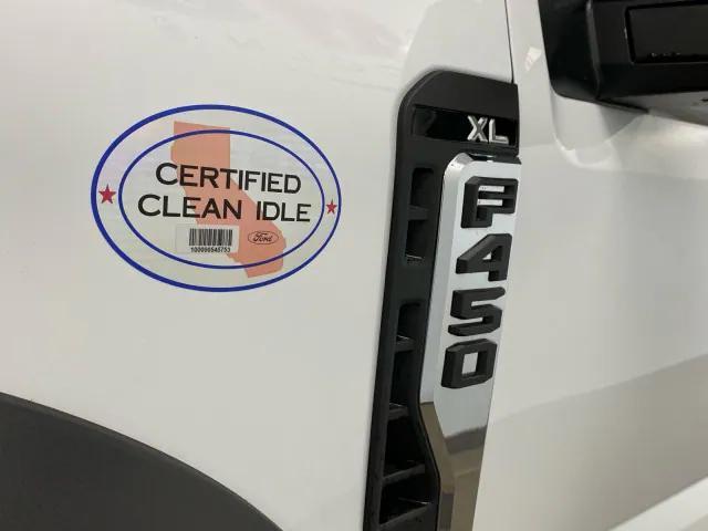 new 2025 Ford F-450 car, priced at $74,505