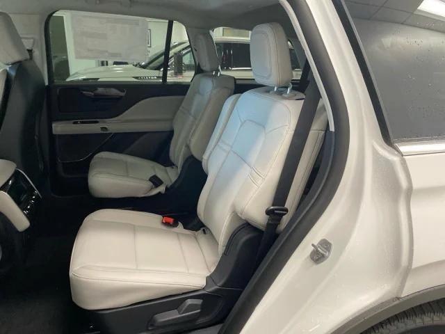 new 2025 Lincoln Aviator car, priced at $64,440