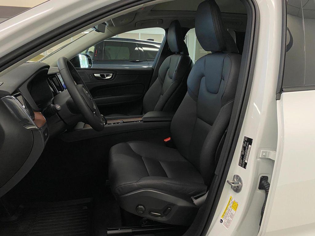 used 2024 Volvo XC60 car, priced at $40,990