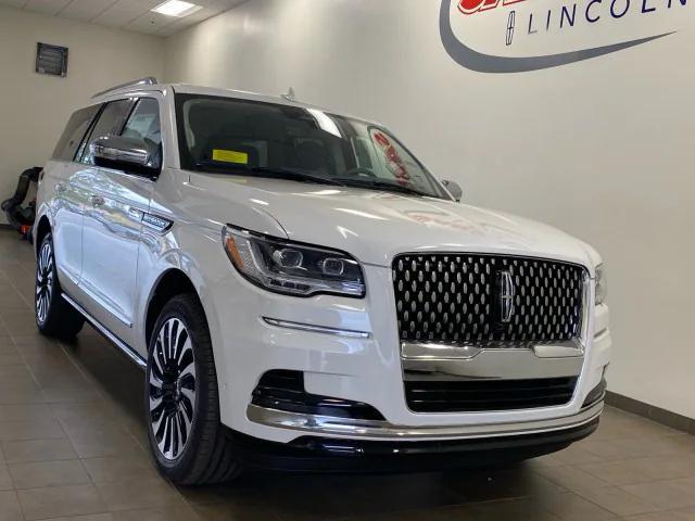 new 2024 Lincoln Navigator car, priced at $114,040