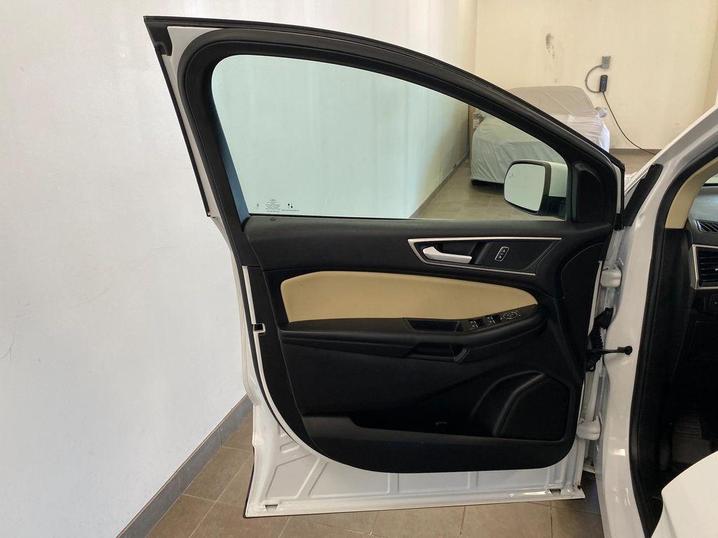 used 2022 Ford Edge car, priced at $21,990