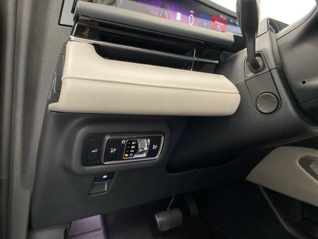 new 2025 Lincoln Nautilus car