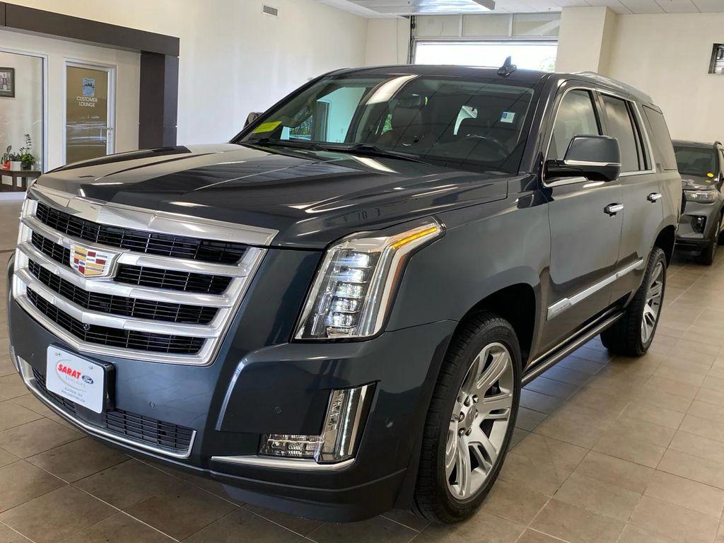 used 2020 Cadillac Escalade car, priced at $49,990