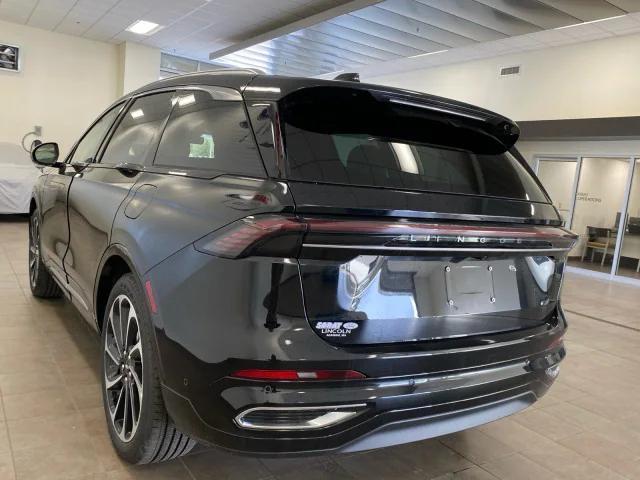 new 2024 Lincoln Nautilus car, priced at $75,645