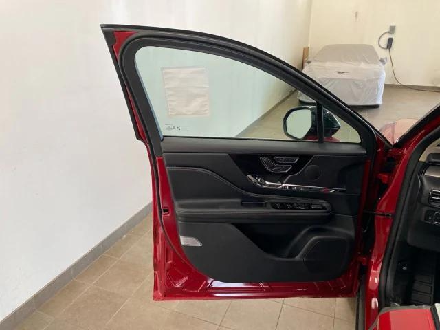 new 2025 Lincoln Corsair car