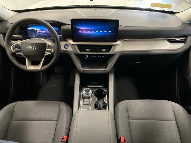 new 2025 Ford Explorer car, priced at $45,100