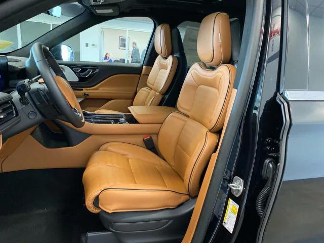 new 2025 Lincoln Aviator car