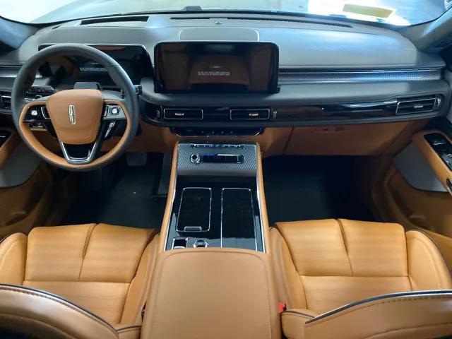 new 2025 Lincoln Aviator car