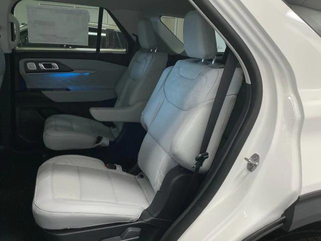 new 2025 Ford Explorer car, priced at $61,255