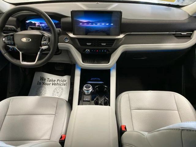 new 2025 Ford Explorer car, priced at $61,255