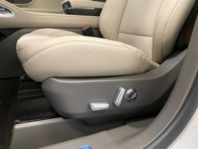 new 2025 Lincoln Nautilus car