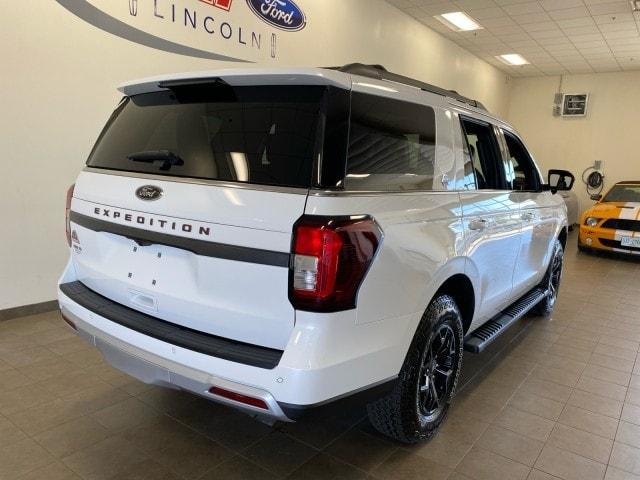 used 2022 Ford Expedition car, priced at $59,990