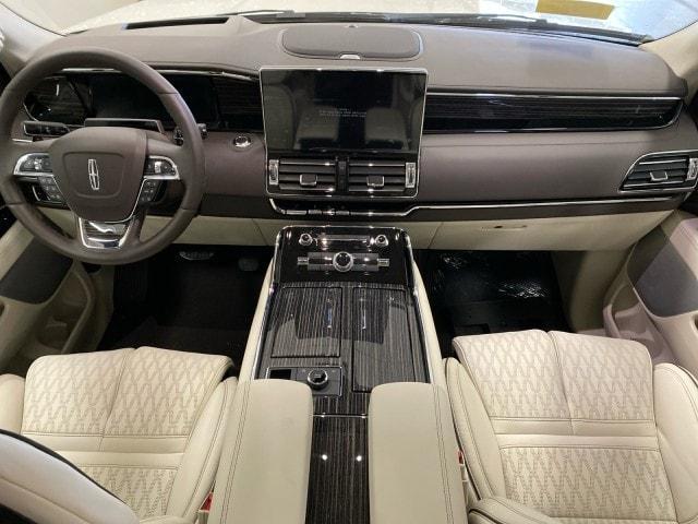 new 2024 Lincoln Navigator L car, priced at $116,540