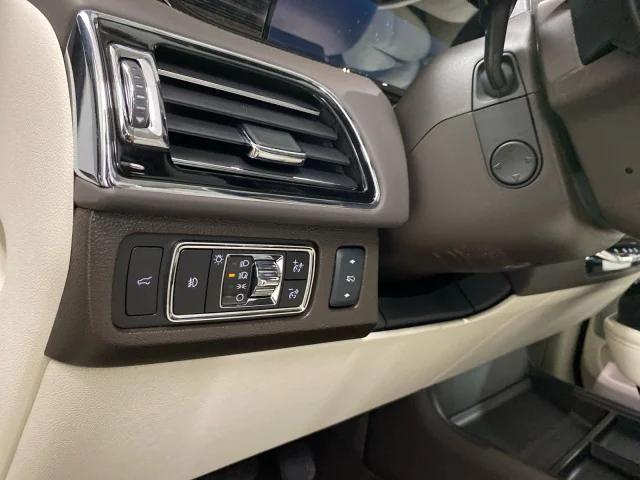 new 2024 Lincoln Navigator car, priced at $116,540