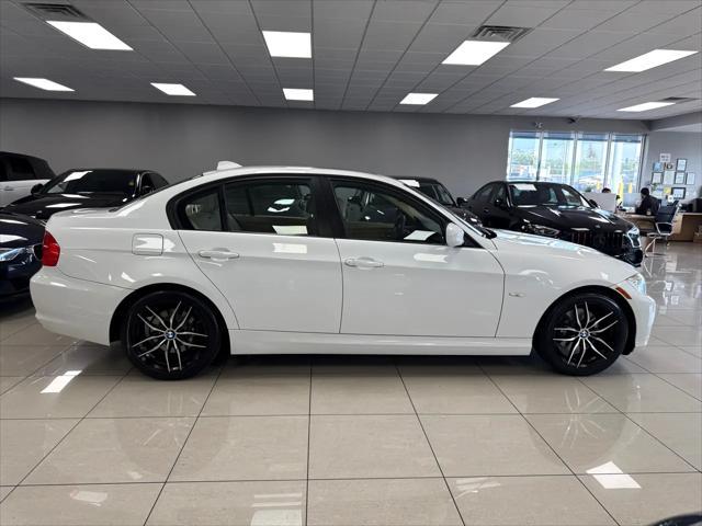 used 2009 BMW 328 car, priced at $8,999